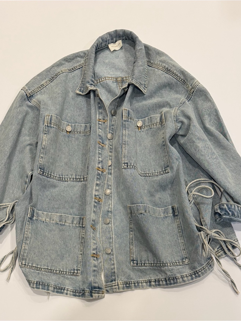 Light Wash Denim Jean Jacket with Utility Pockets